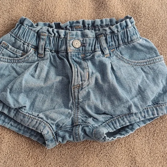 GAP Bottoms Baby Gap Bubble Shorts 218 Months Poshmark